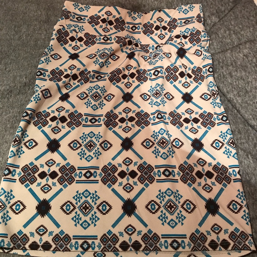 Lularoe Cassie skirt